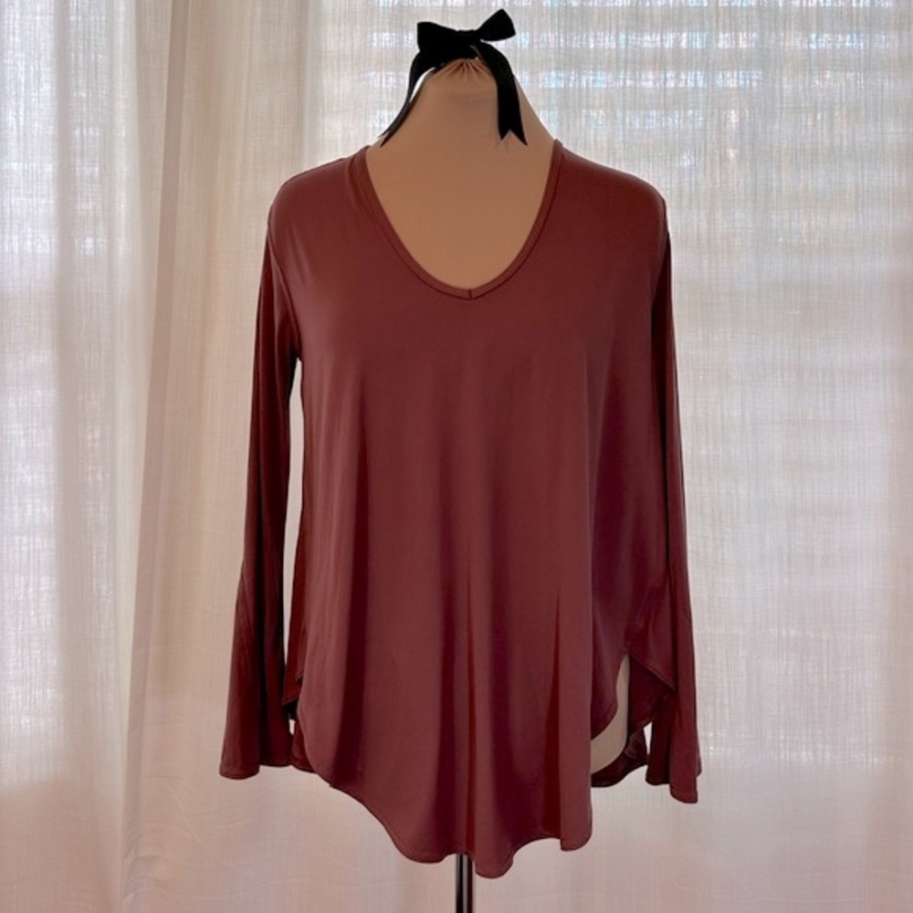 Lululemon | Loose Fitting Long Sleeve Shirt | Smoky Red | Size 4